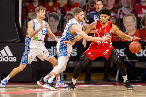 他通过长期 他通过长期