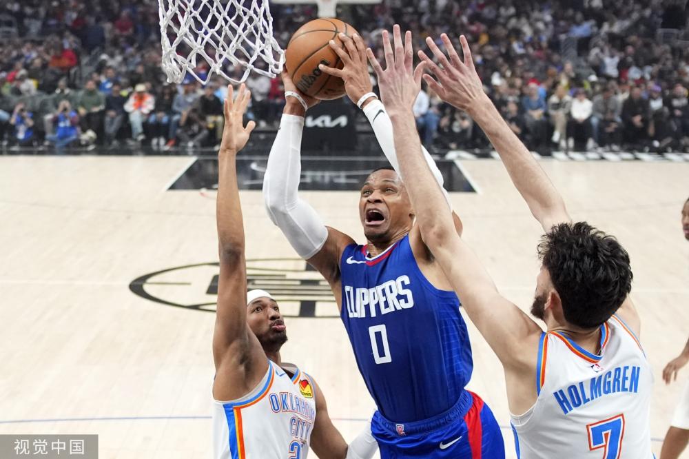 出的中锋 出的中锋