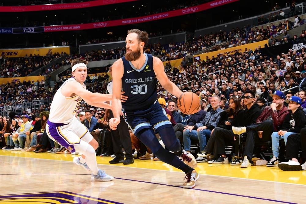 在近日进行 在近日进行